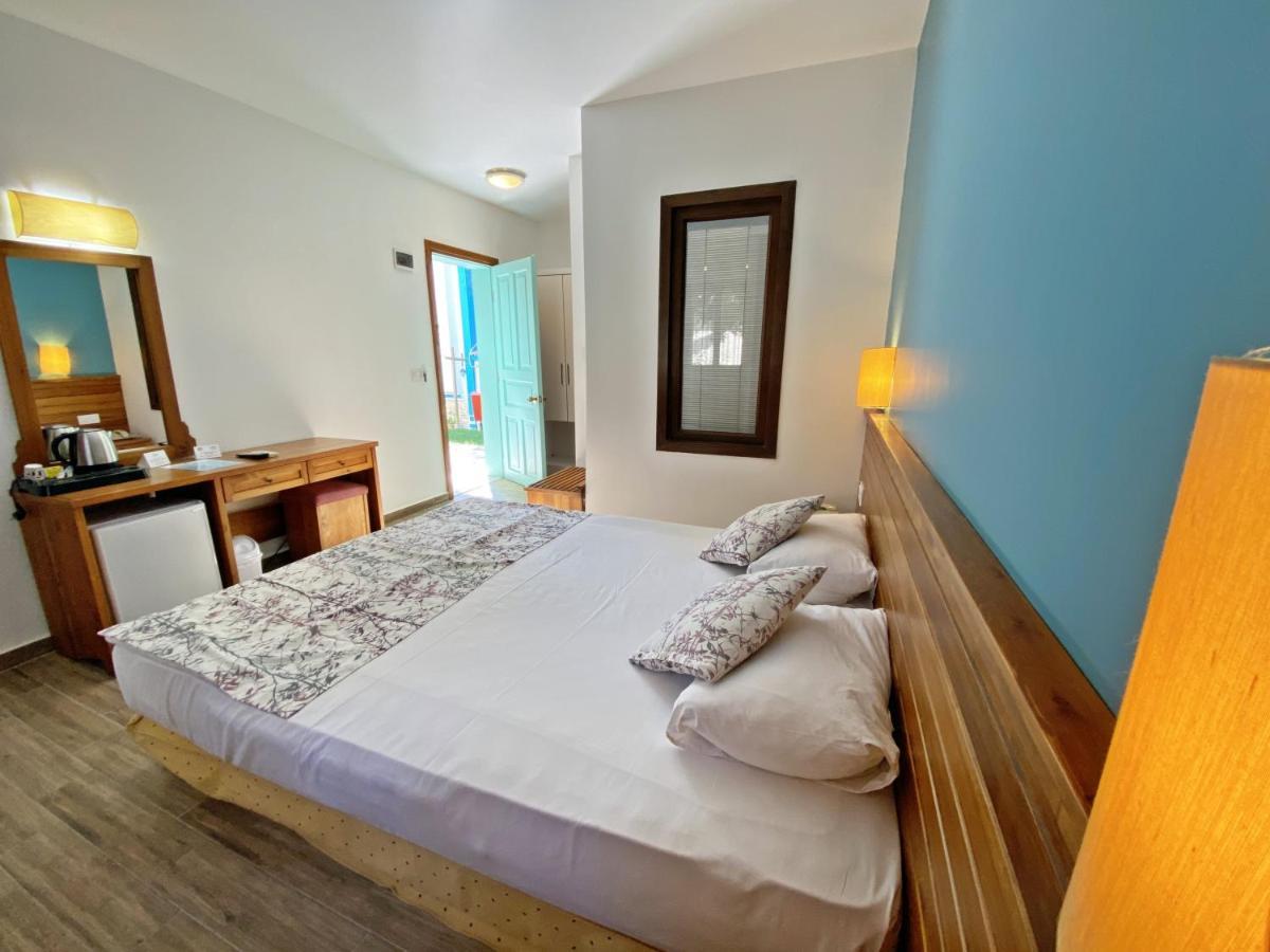 Hotel Zehra Tatil Koeyue Ölüdeniz Exterior foto
