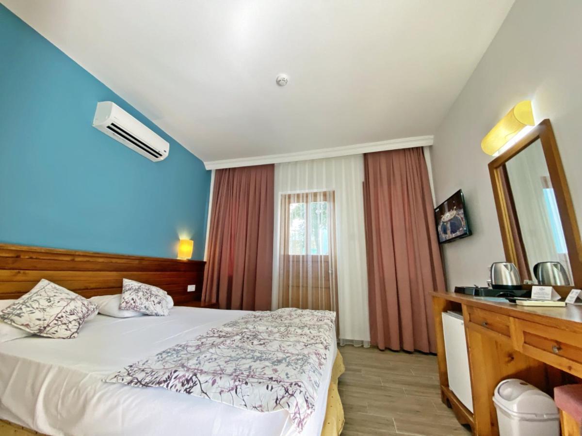 Hotel Zehra Tatil Koeyue Ölüdeniz Exterior foto