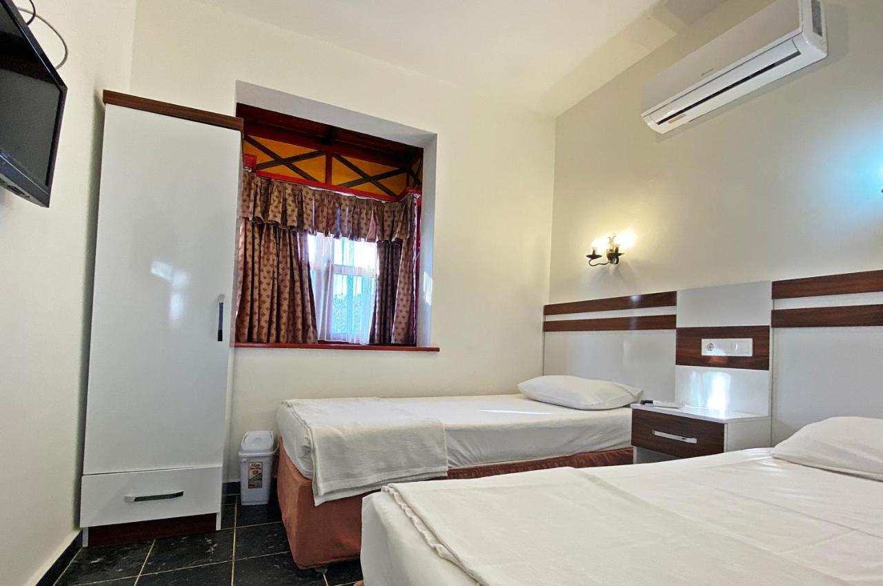 Hotel Zehra Tatil Koeyue Ölüdeniz Exterior foto