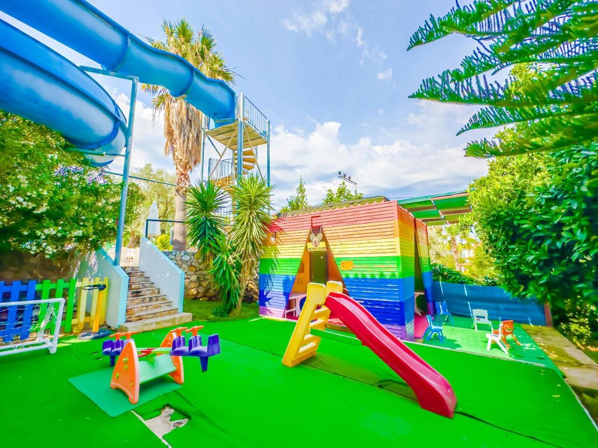 Hotel Zehra Tatil Koeyue Ölüdeniz Exterior foto