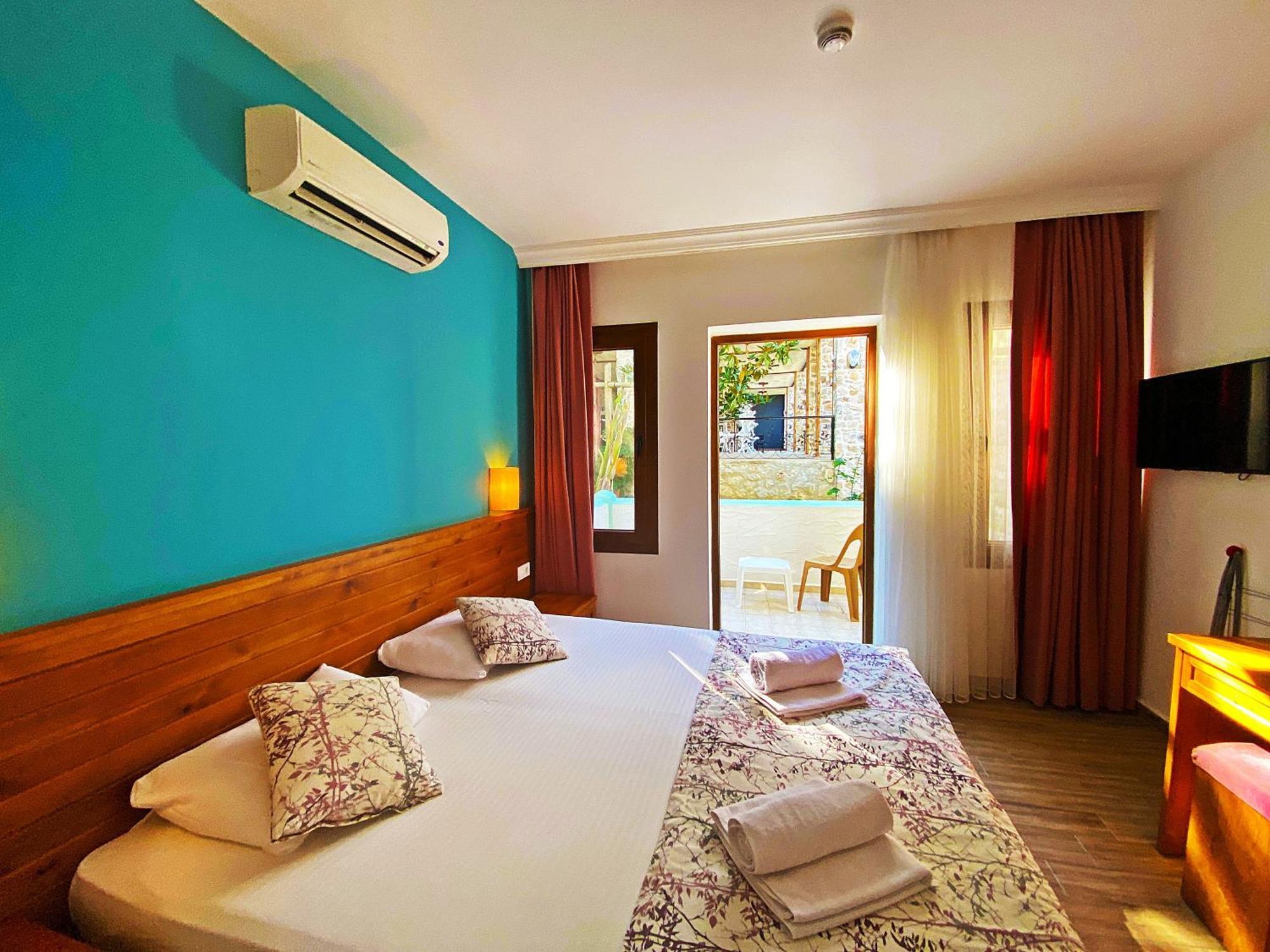 Hotel Zehra Tatil Koeyue Ölüdeniz Exterior foto