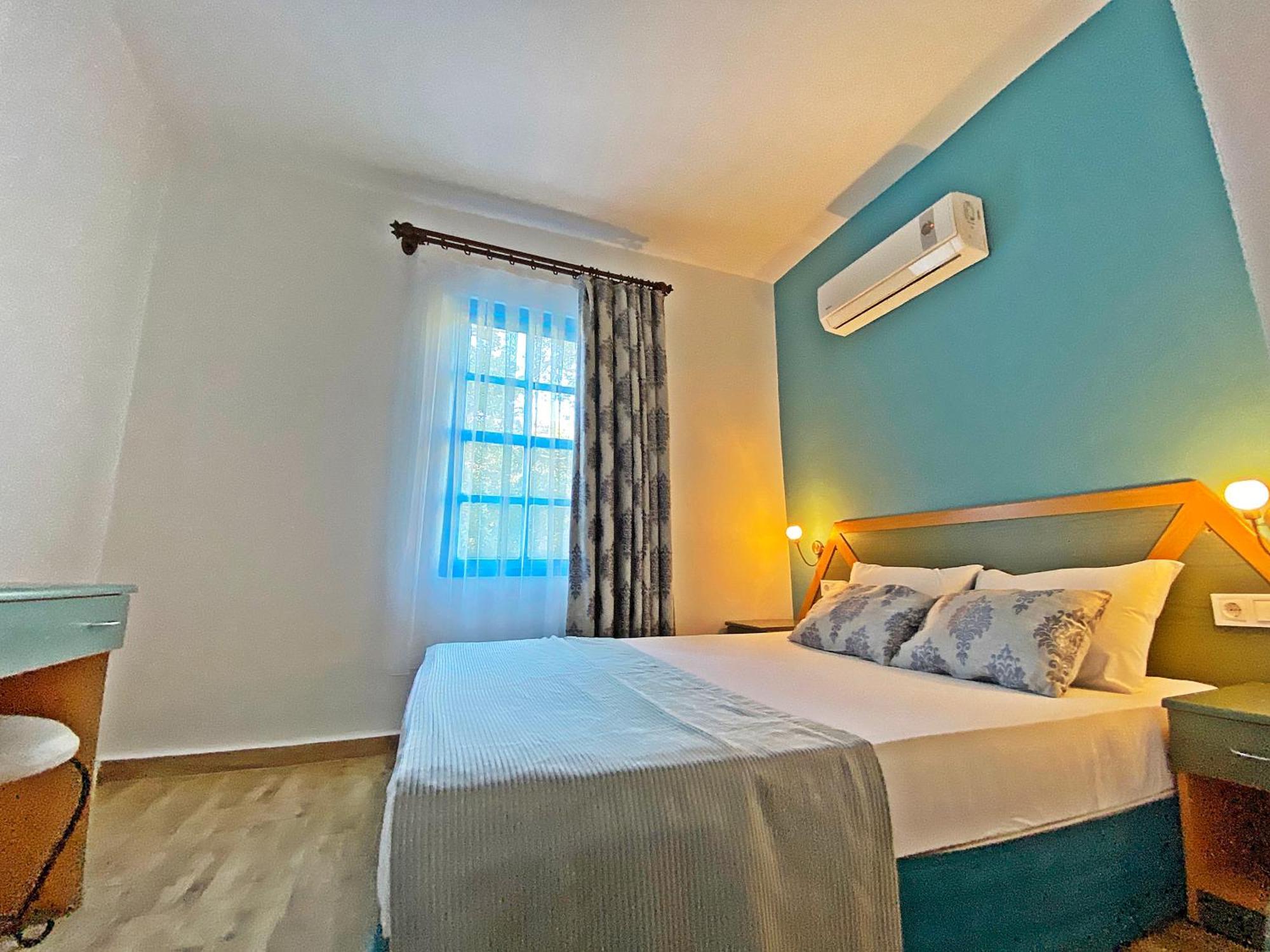 Hotel Zehra Tatil Koeyue Ölüdeniz Exterior foto
